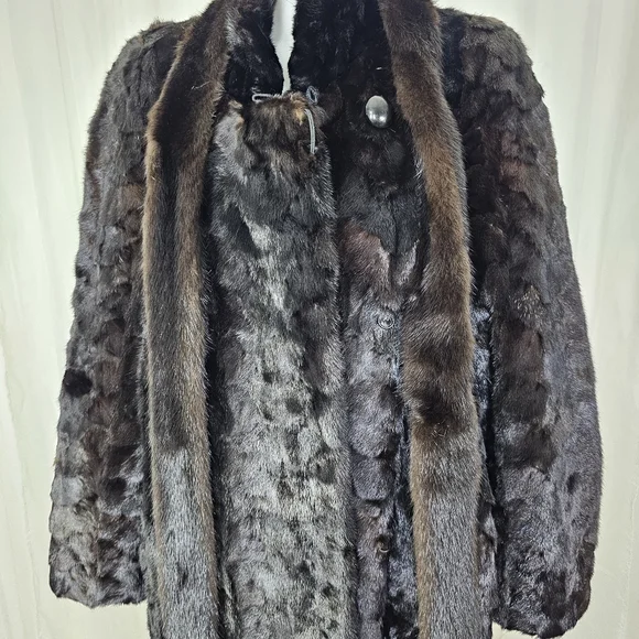 Authentic Real Mink Fur Coat Deep Chocolate Brown Long Length Large Glam Luxe - Picture 15 of 16
